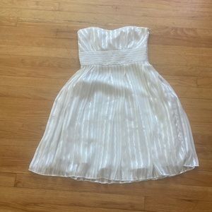 White House Black Market Off White Strapless Dress